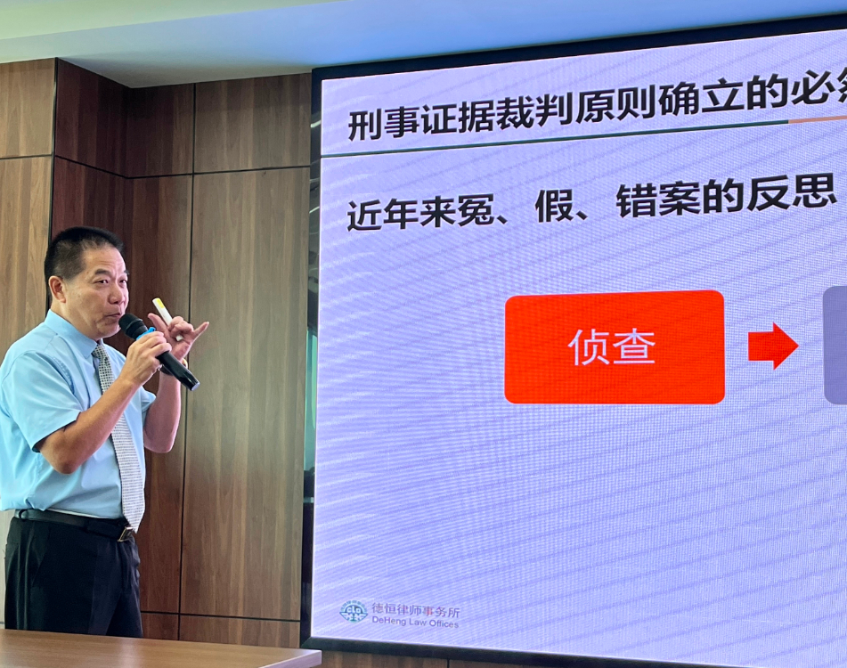 305e8644910179054b384d104d7f0eb.jpg 图片