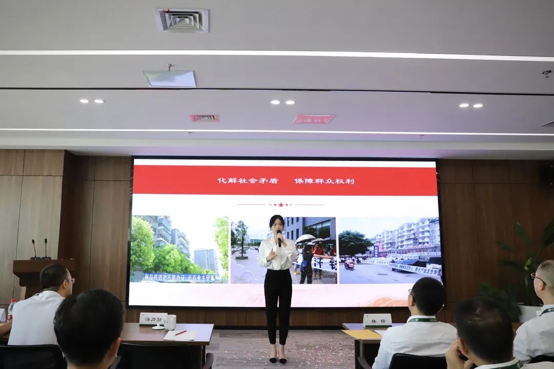 360e1dd48c98aba56a7d48e4d52bba2.jpg 图片
