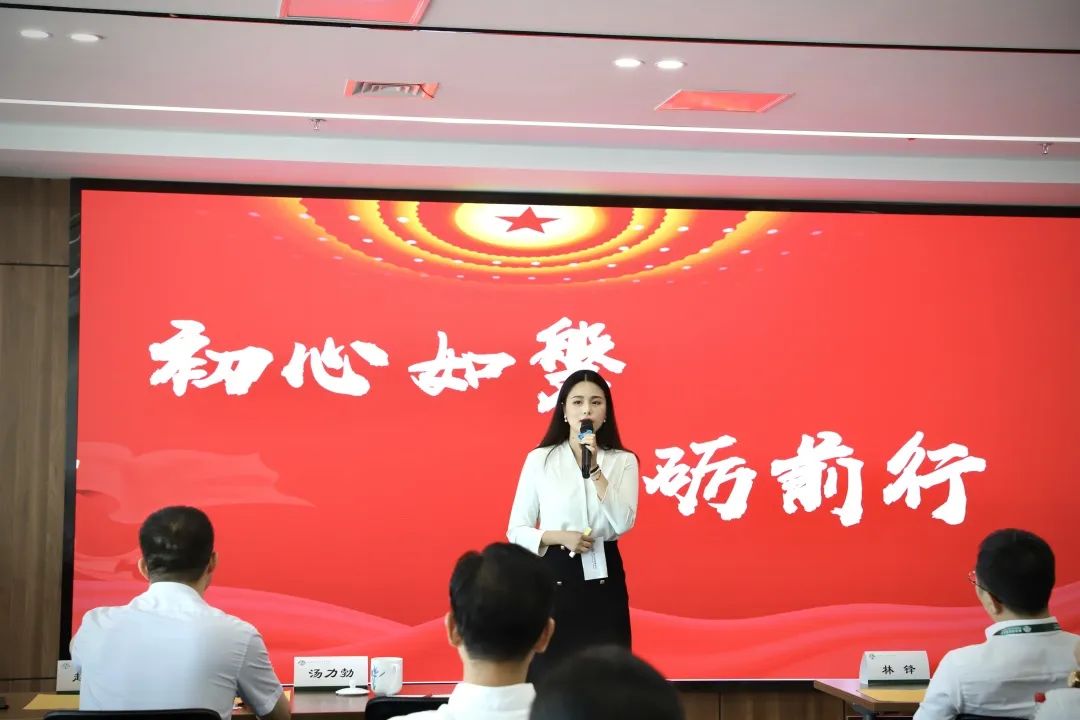 7374dd2891ee4168303d473d177fb54.jpg 图片